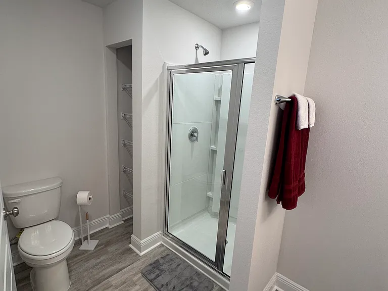 6306 Grove Park Dr — Photo 17