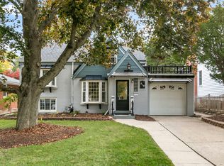 319 May Ave, Glen Ellyn, IL 60137