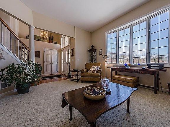 2nd image of 7607 Kingfisher Ct