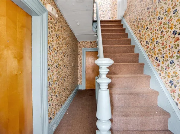 305 Sherman Avenue image 40 of 48