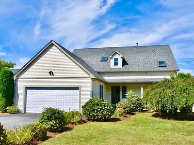 82 Fairway Dr UNIT 82, North Dartmouth, MA, 02747