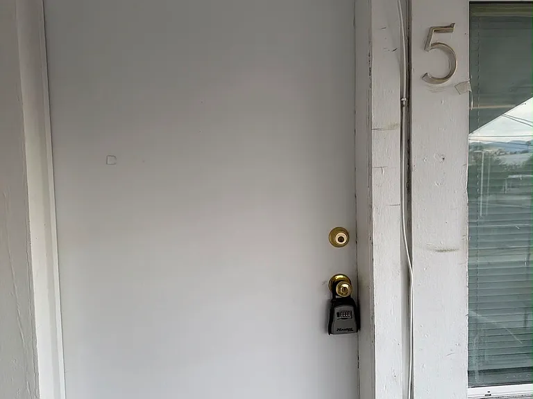 3410 Prospect Ave #5 — Photo 9