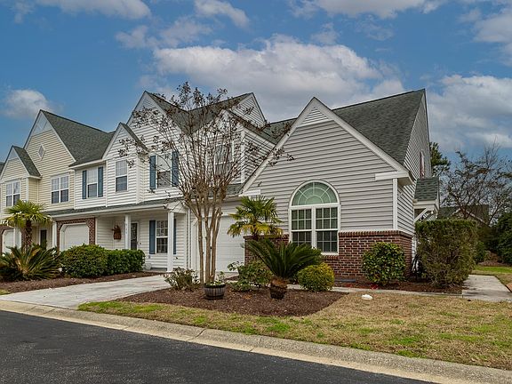 4th image of 144 Wimbledon Way #144