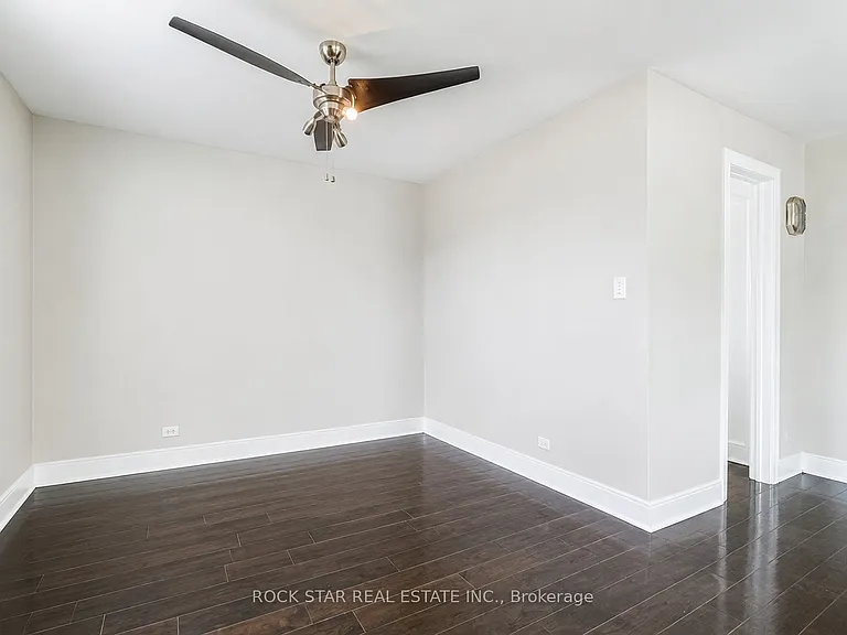 78 Billington Cres #UPPER — Photo 5
