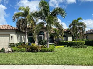 3805 Ruby Way, Naples, FL 34114