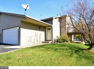 4579 Hayward Rd N, Oakdale, MN 55128