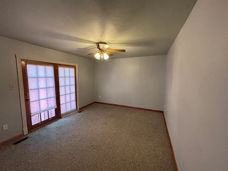9613 Ashbourn Dr — Photo 9