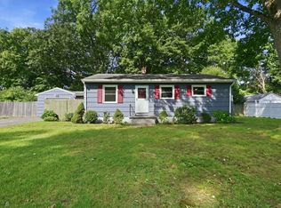300 Newhouse St, Springfield, MA 01118