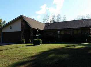 1624 Woodlawn Dr, Miami, OK 74354