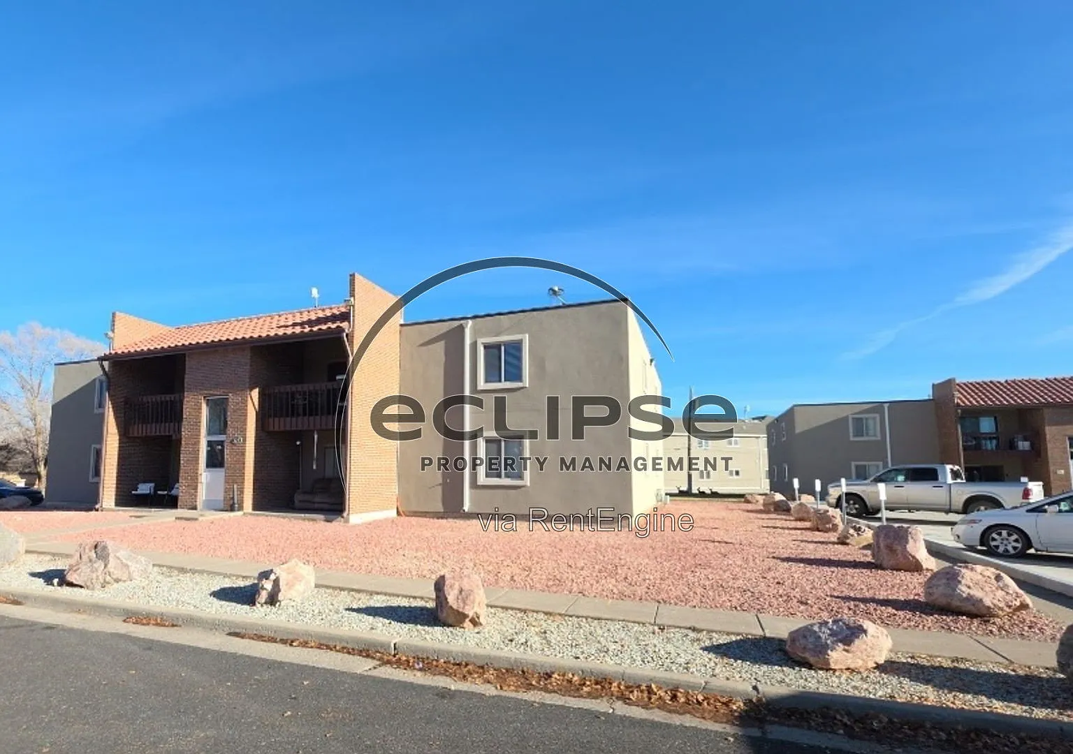 2 bed, 1.0 bath, 980 sqft, $1,150 — Photo 3