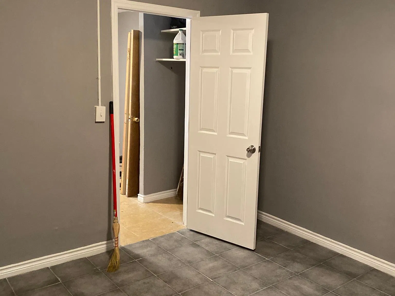1 bed, 1120 sqft, $650 — Photo 2