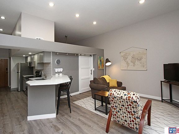 3rd image of 2901 A St APT 205