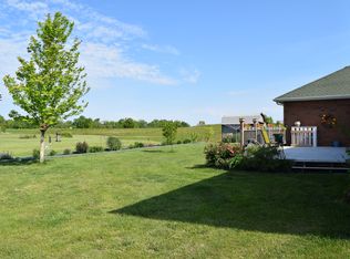 8711 Blesch Cir, Elberfeld, IN 47613