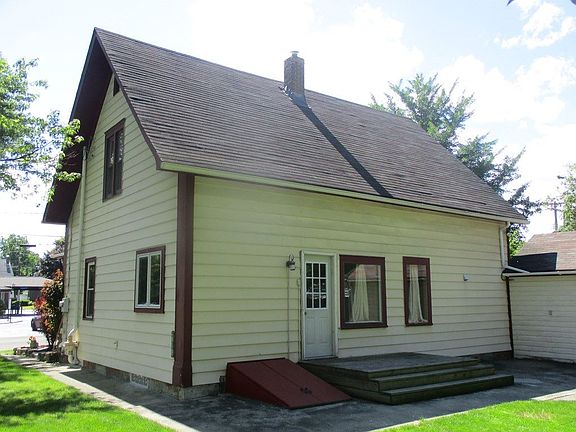 4th image of 307 Eleanor St