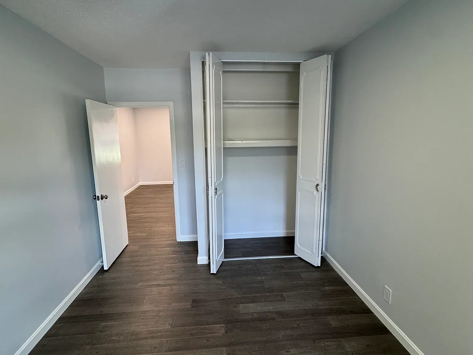 2 bed, $3,400 — Photo 4