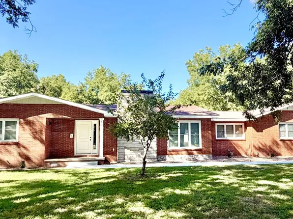 310 Defield St, East Prairie, MO 63845