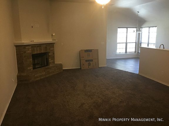 5th image of 9602 Hawthorne Ct