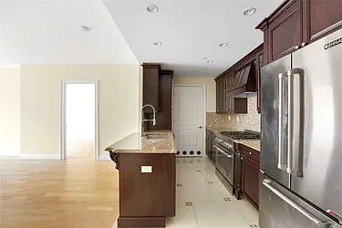 Sold by Chase Global Realty Corp