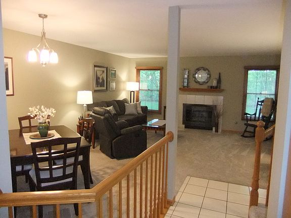 3rd image of 7833 W 158th Ct