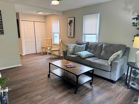 4th image of 1613 Marbo Ave