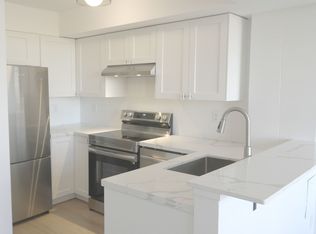 3650 Kingston Rd #805, Toronto, ON M1M 3X9
