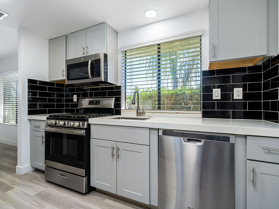 Kitchen #2