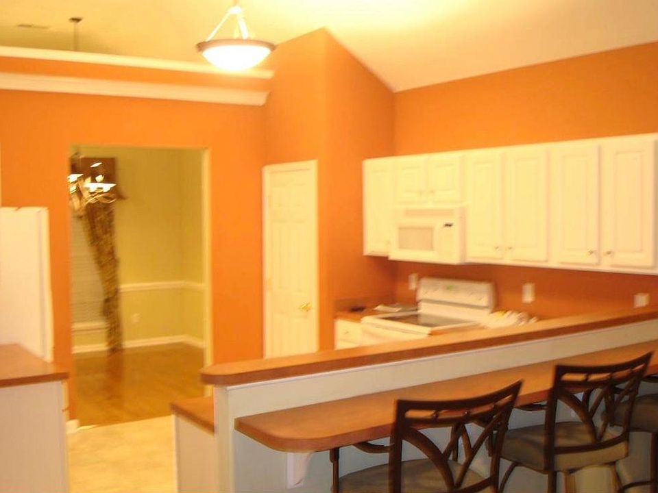 1st image of 6865 Bridgewater Dr