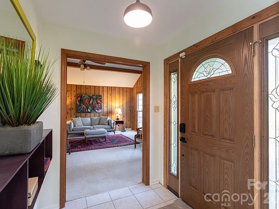 3rd image of 7423 Kuck Rd