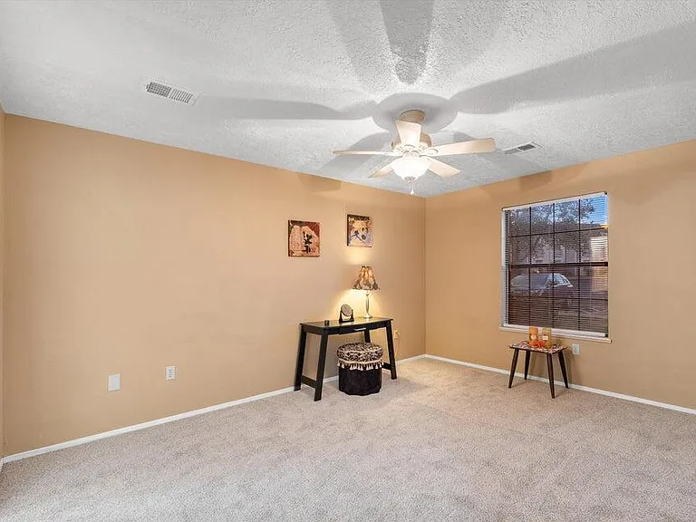 833 Country Club Dr SE #1A — Photo 9