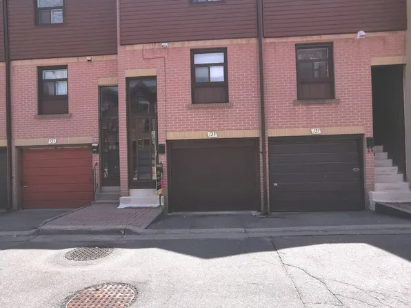 275 Broadview Ave #123, Toronto, ON M4M 3H5