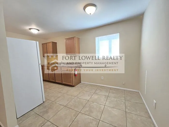 2 bed, 1.0 bath, 752 sqft, $950 — Photo 4