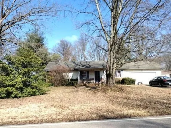 1380 W Andrew Ln, Jasper, IN 47546