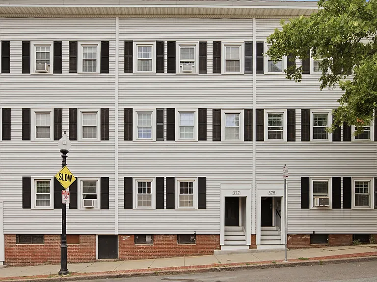 377 Bunker Hill St #1 — Photo 10