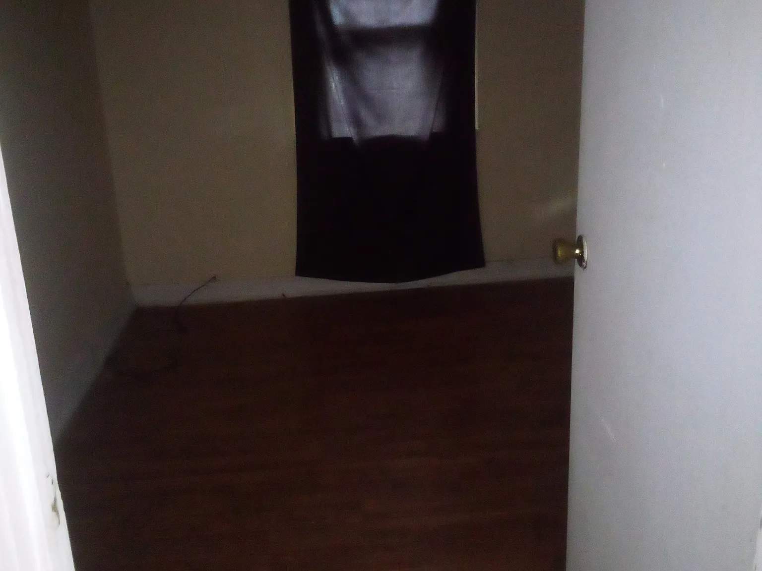 2 bed, 10000 sqft, $1,450 — Photo 2