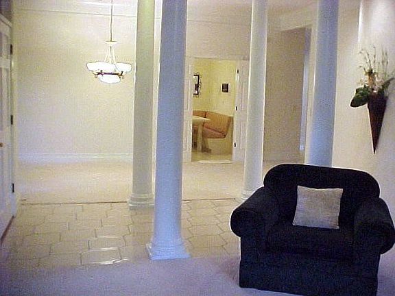 2nd image of 5105 Maid Marion Ct
