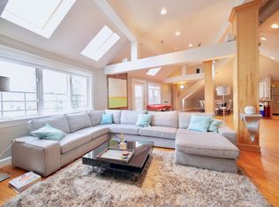 2584 Madison Rd, Cincinnati, OH 45208