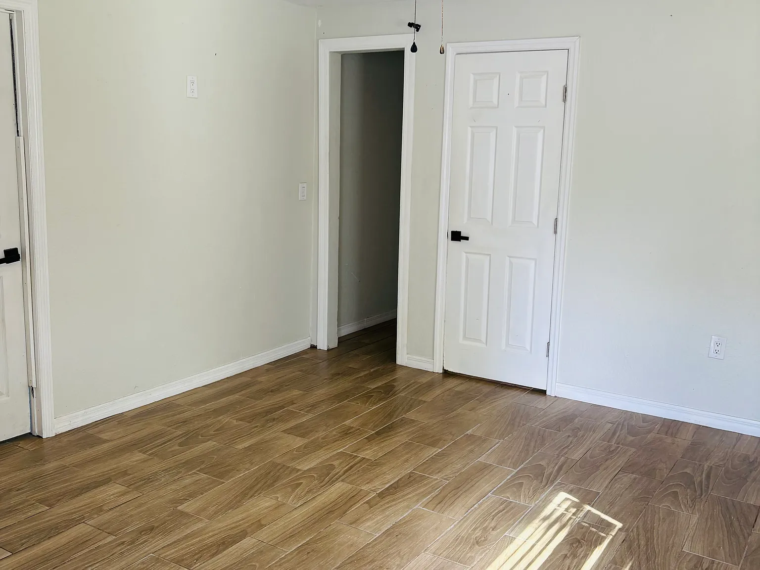 1 bed, 650 sqft, $1,145 — Photo 2