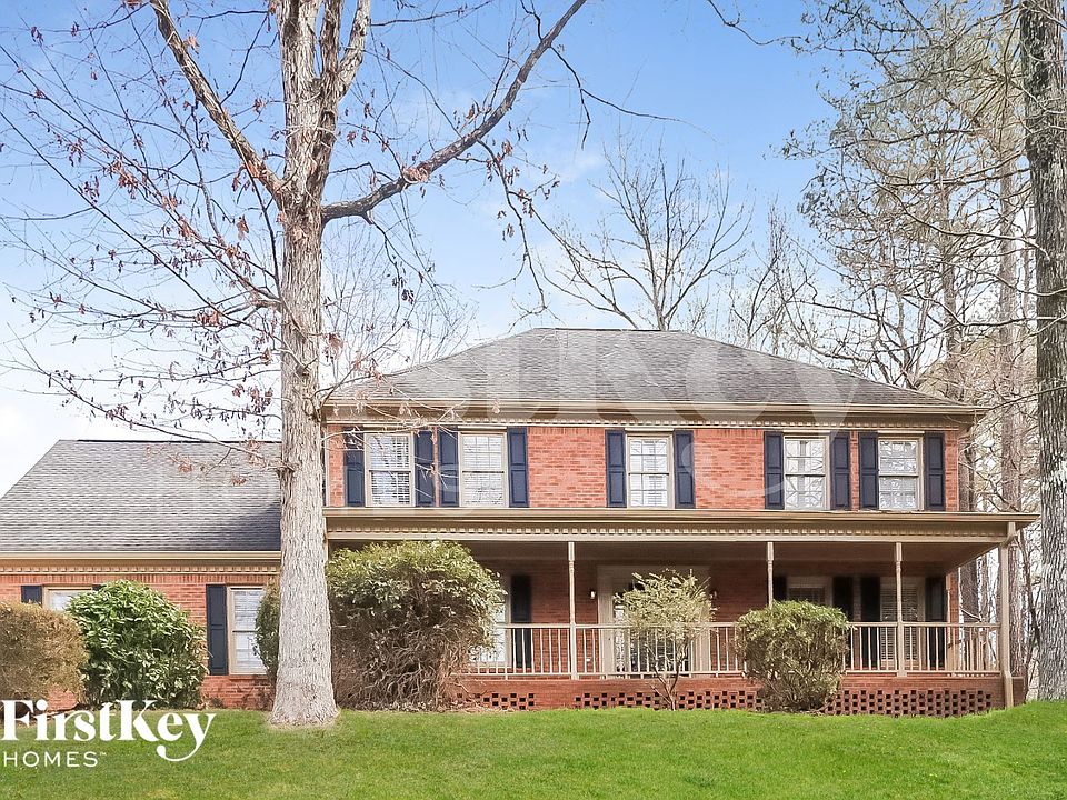 1st image of 2636 Kirkwood Dr