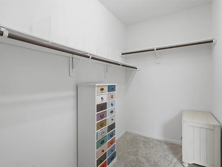 2244 Ivy Wall Dr — Photo 22