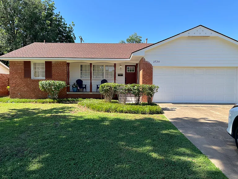 2720 Northampton Pl — Photo 8