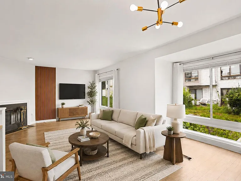 18616 Pier Point Pl — Photo 6
