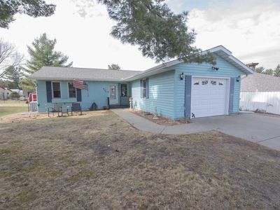400 SOO MARIE AVENUE, Stevens Point, WI, 54481