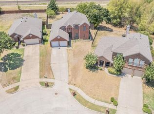 519 Chapel Crk, Lake Dallas, TX 75065