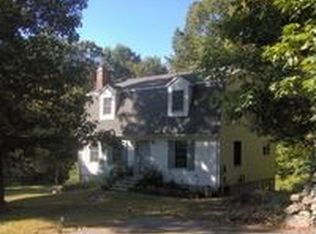26 Deanna Dr, Griswold, CT 06351