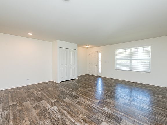 4th image of 802 Timber Lake Dr