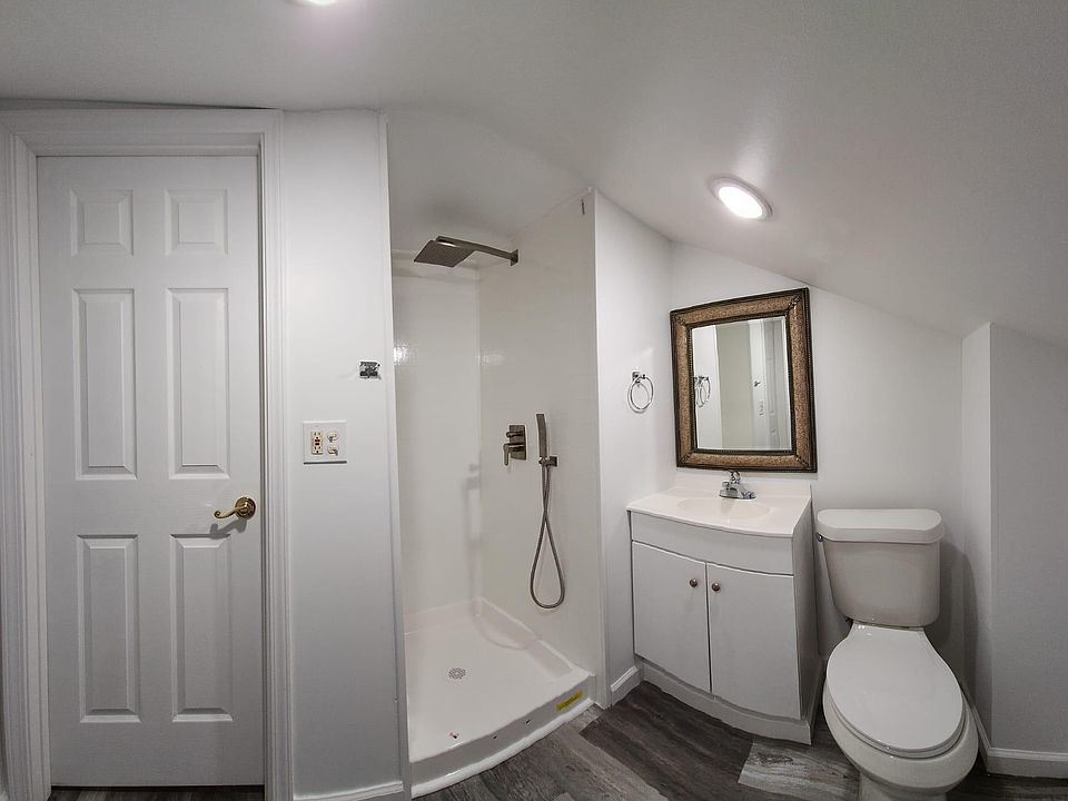 1st image of 91 E Harwood Ave