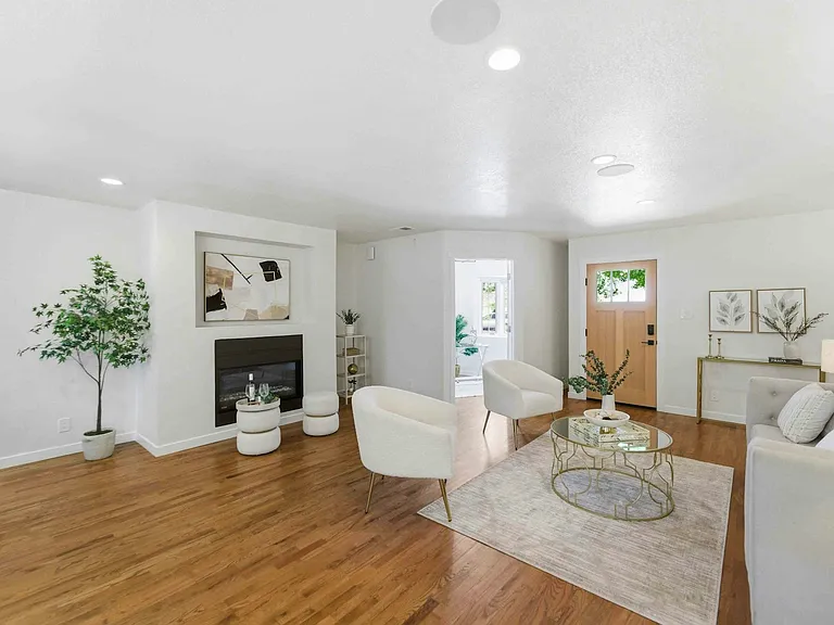 313 N Milton Ave — Photo 30