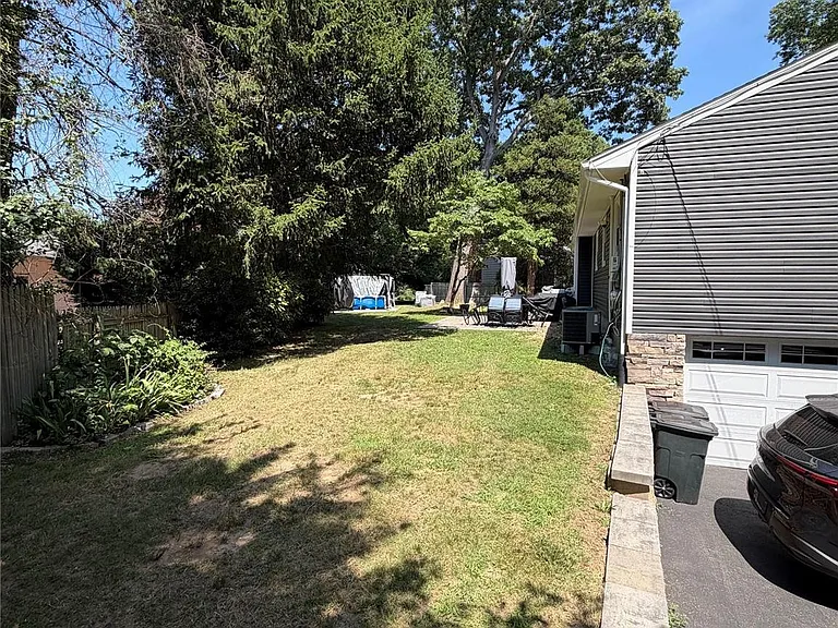 6 Raphael St — Photo 4