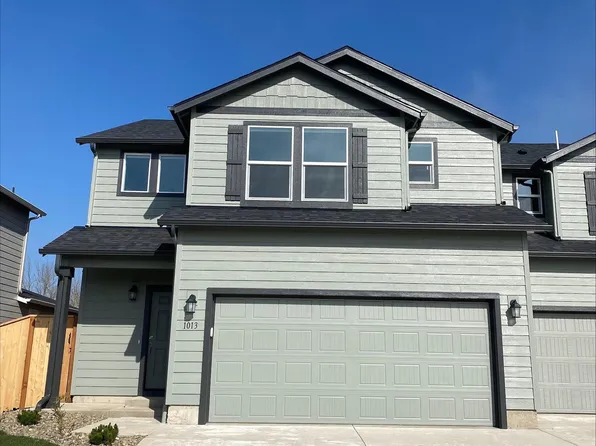 1013 Sommerville Loop, Harrisburg, OR 97446