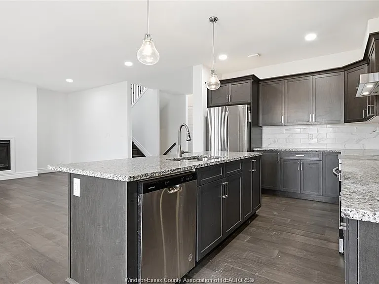 8564 Pronovost Pl #MAIN — Photo 21